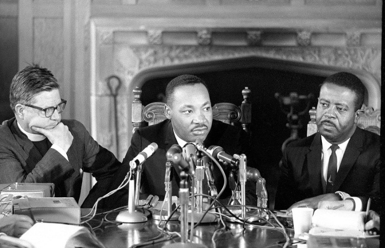 Bishop of California James Pike, Martin Luther King, Jr. and the Rev. Ralph Abernathy, King’s successor at the Southern Christian Leadership Conference, at a press conference prior to their appearance at Grace Cathedral, San Francisco in March 1965. (Geroge Conklin)